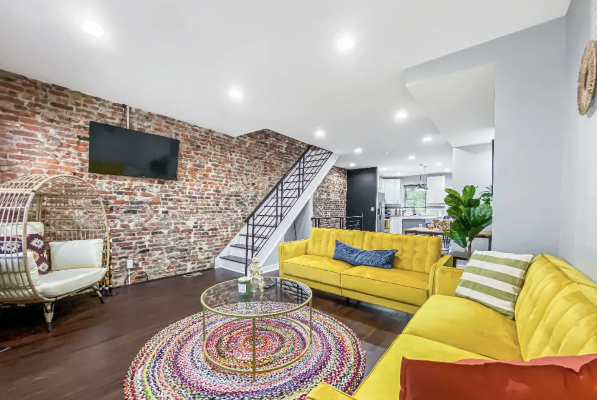 Content House 9